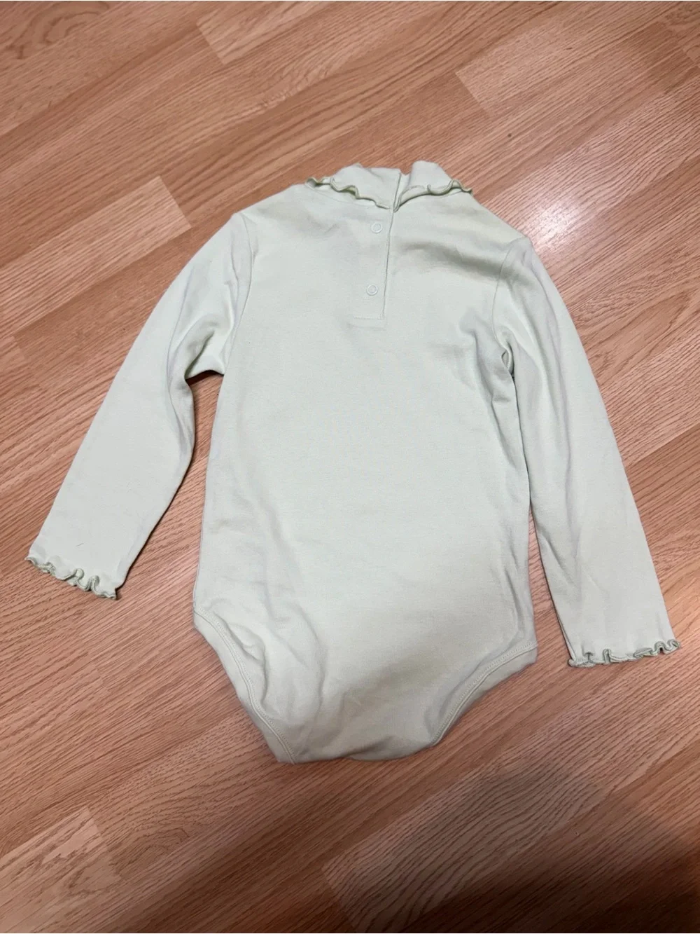 Gymboree Girls 3T NWT Mint Green Ruffle Neck Bodysuit Pink Heart Long Sleeve